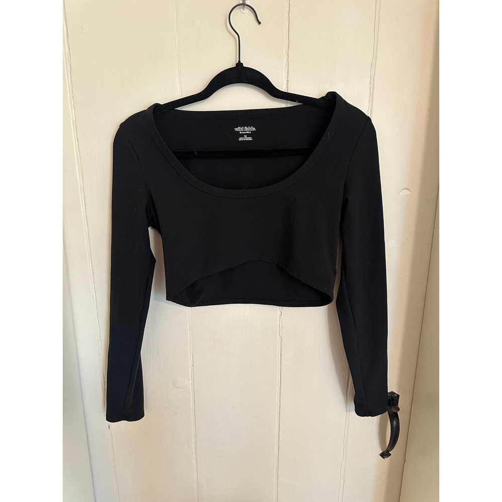 Wild Fable ButterBliss Black Long Sleeve Crop Top Scoop Neck Medium